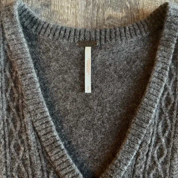 Free People Beatrice Cable Net Cashmere Sweater - Picture 4 of 7